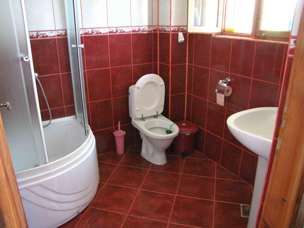 Casa Oana Hotel Sulina Ngoại thất bức ảnh