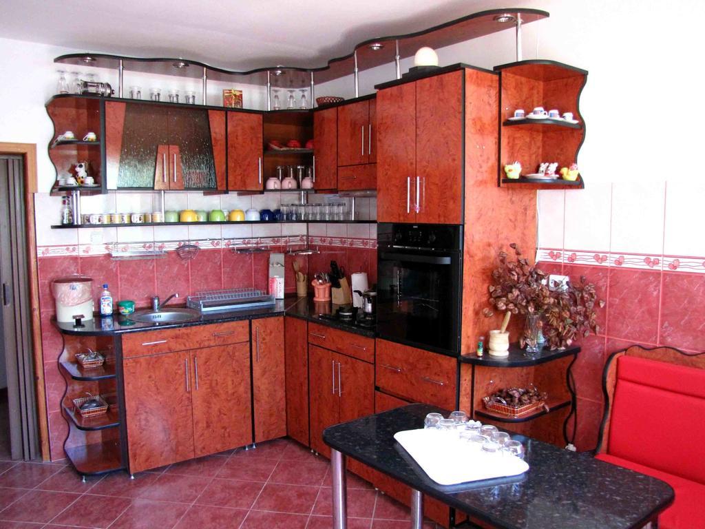 Casa Oana Hotel Sulina Ngoại thất bức ảnh