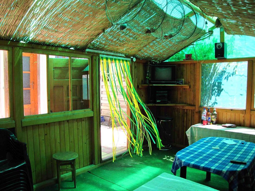 Casa Oana Hotel Sulina Ngoại thất bức ảnh